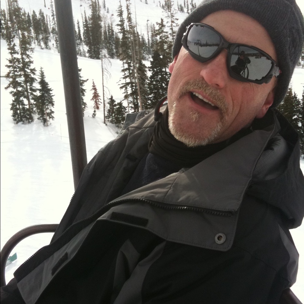 Meet your Posher, Kenneth